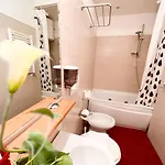 ゲストハウス House