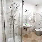 ゲストハウス House 4*