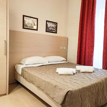 Pensión House 4*