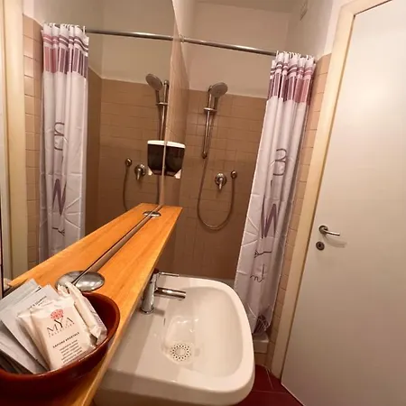 House بيت ضيافة 4*