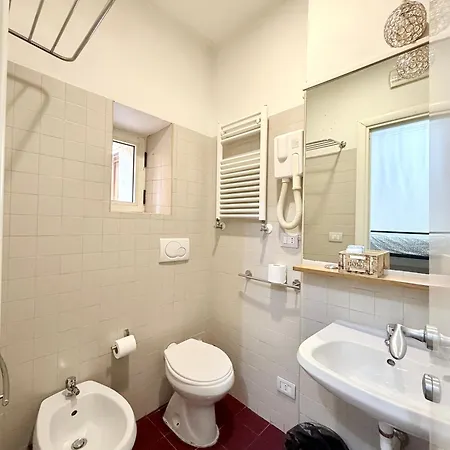 House Guest house 4*
