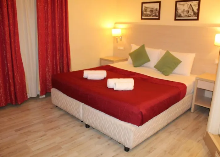 Guest house House 4*